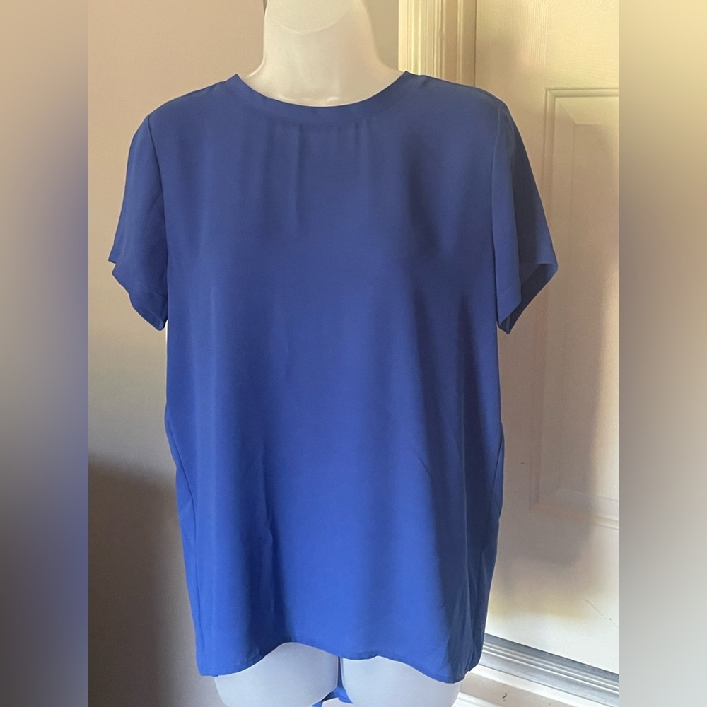 LOFT Blue Crew Neck Button Back with Knife Pleats Short Sleeved Blouse Size S